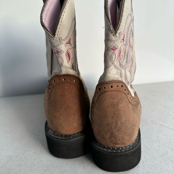 Justin Gypsy  7,5 B Barnwood Brown Cowhide Round Toe Western Boots L9924 - Picture 2 of 7